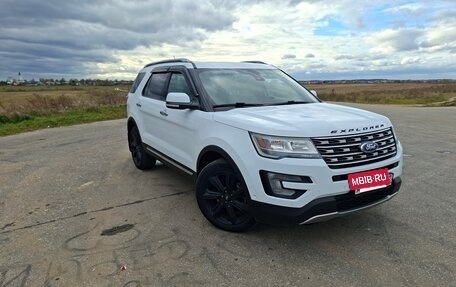 Ford Explorer VI, 2016 год, 3 300 000 рублей, 2 фотография