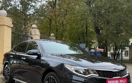 KIA Optima IV, 2019 год, 2 500 000 рублей, 2 фотография