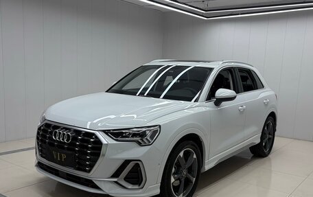 Audi Q3, 2023 год, 2 400 000 рублей, 1 фотография