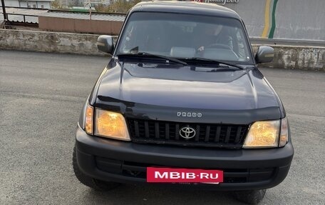 Toyota Land Cruiser Prado 90 рестайлинг, 1998 год, 980 000 рублей, 4 фотография