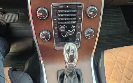 Volvo XC70 II рестайлинг, 2012 год, 2 000 000 рублей, 12 фотография