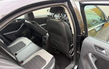 Volkswagen Jetta VI, 2013 год, 9 фотография