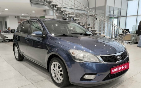 KIA cee'd I рестайлинг, 2010 год, 920 000 рублей, 3 фотография