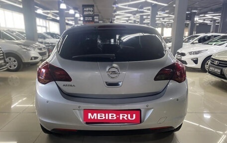 Opel Astra J, 2010 год, 630 000 рублей, 5 фотография