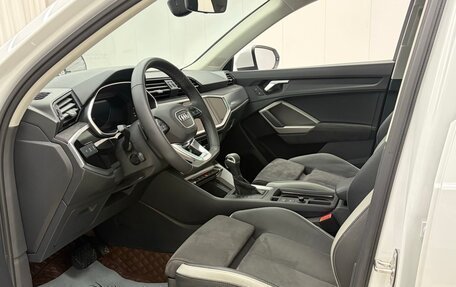 Audi Q3, 2023 год, 2 400 000 рублей, 8 фотография