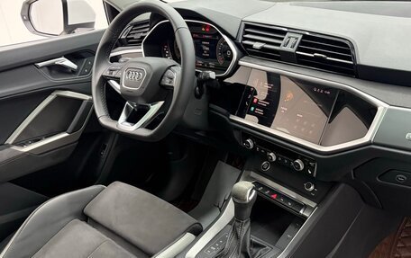 Audi Q3, 2023 год, 2 400 000 рублей, 15 фотография