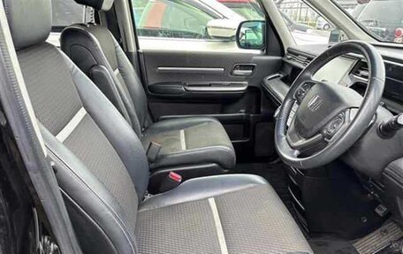 Honda Stepwgn IV, 2016 год, 1 300 000 рублей, 9 фотография