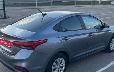 Hyundai Solaris II рестайлинг, 2018 год, 1 340 000 рублей, 5 фотография