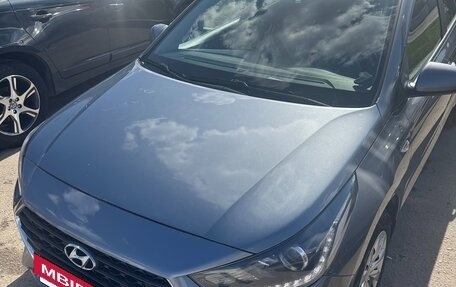 Hyundai Solaris II рестайлинг, 2018 год, 1 340 000 рублей, 11 фотография