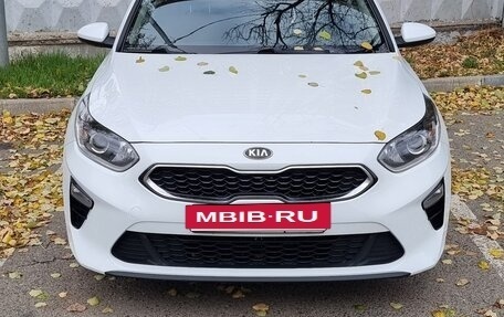 KIA cee'd III, 2019 год, 1 950 000 рублей, 2 фотография