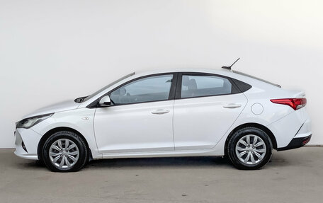 Hyundai Solaris II рестайлинг, 2022 год, 1 550 000 рублей, 8 фотография