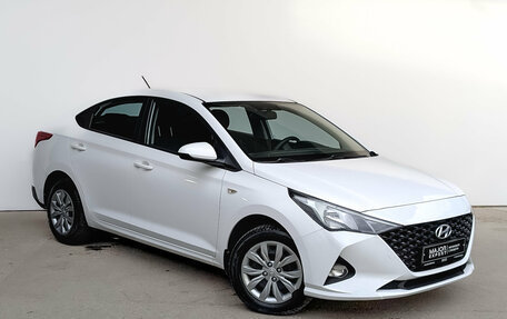 Hyundai Solaris II рестайлинг, 2022 год, 1 550 000 рублей, 3 фотография