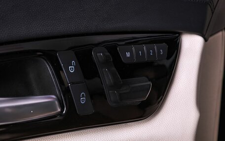 Mercedes-Benz CLS, 2013 год, 3 300 000 рублей, 19 фотография