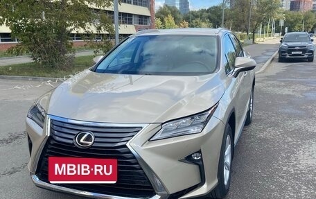Lexus RX IV рестайлинг, 2017 год, 4 050 000 рублей, 2 фотография