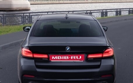 BMW 5 серия, 2020 год, 3 830 000 рублей, 8 фотография