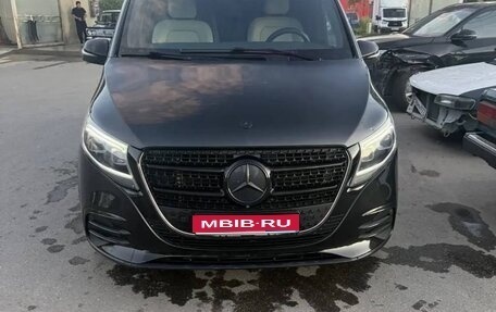 Mercedes-Benz V-Класс, 2025 год, 10 900 000 рублей, 1 фотография