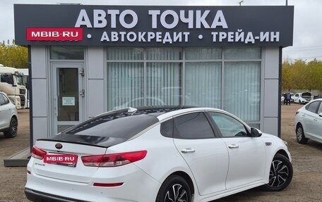 KIA Optima IV, 2018 год, 1 450 000 рублей, 8 фотография