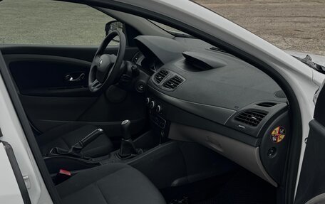 Renault Megane III, 2012 год, 600 000 рублей, 24 фотография