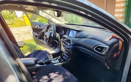 Infiniti Q30, 2016 год, 2 150 000 рублей, 11 фотография