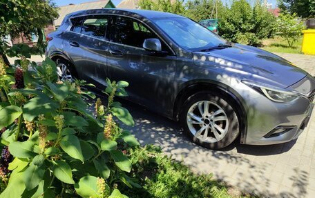 Infiniti Q30, 2016 год, 2 150 000 рублей, 4 фотография