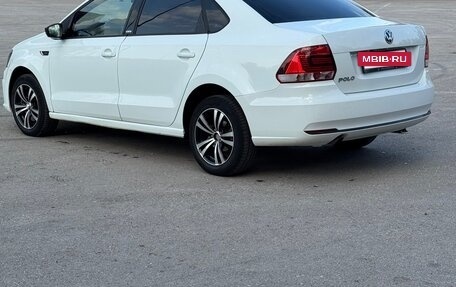 Volkswagen Polo VI (EU Market), 2017 год, 870 000 рублей, 3 фотография