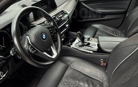 BMW 5 серия, 2018 год, 3 950 000 рублей, 6 фотография