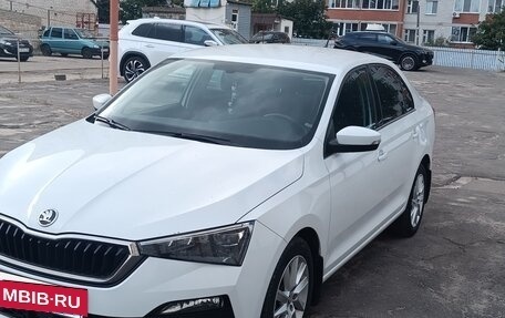 Skoda Rapid II, 2021 год, 1 750 000 рублей, 4 фотография