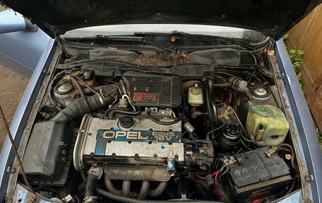 Opel Vectra A, 1990 год, 78 000 рублей, 8 фотография