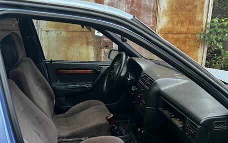 Opel Vectra A, 1990 год, 78 000 рублей, 4 фотография