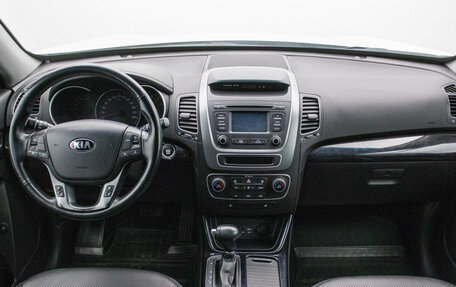 KIA Sorento II рестайлинг, 2017 год, 2 177 000 рублей, 13 фотография