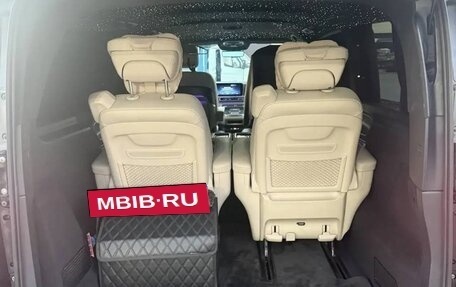 Mercedes-Benz V-Класс, 2025 год, 10 900 000 рублей, 9 фотография