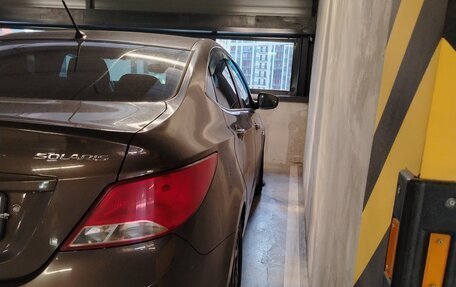 Hyundai Solaris II рестайлинг, 2015 год, 990 000 рублей, 2 фотография