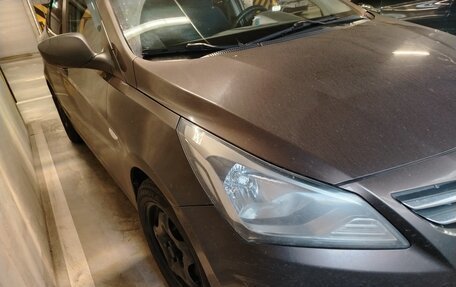 Hyundai Solaris II рестайлинг, 2015 год, 990 000 рублей, 4 фотография