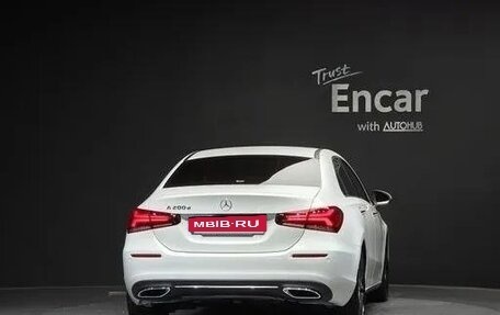 Mercedes-Benz A-Класс, 2021 год, 2 990 000 рублей, 4 фотография