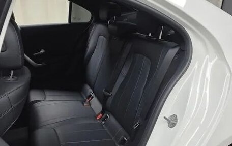 Mercedes-Benz A-Класс, 2021 год, 2 990 000 рублей, 15 фотография