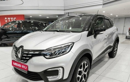 Renault Kaptur I рестайлинг, 2020 год, 1 800 000 рублей, 1 фотография