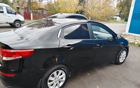 KIA Rio III рестайлинг, 2017 год, 1 000 000 рублей, 4 фотография