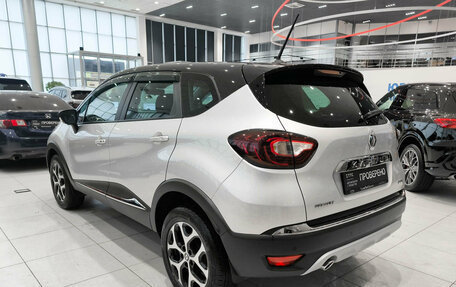 Renault Kaptur I рестайлинг, 2020 год, 1 800 000 рублей, 8 фотография
