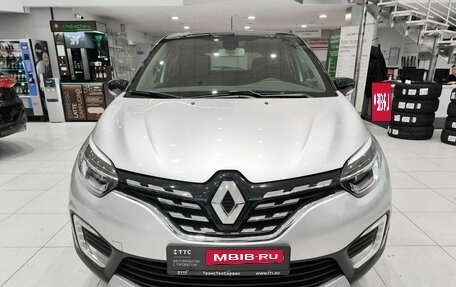 Renault Kaptur I рестайлинг, 2020 год, 1 800 000 рублей, 2 фотография