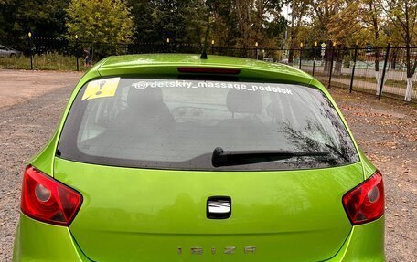SEAT Ibiza IV рестайлинг 2, 2012 год, 730 000 рублей, 4 фотография