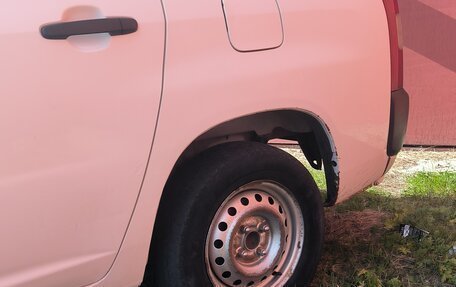 Toyota Probox I, 2013 год, 480 000 рублей, 11 фотография