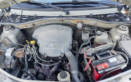 Renault Logan I, 2010 год, 270 000 рублей, 2 фотография