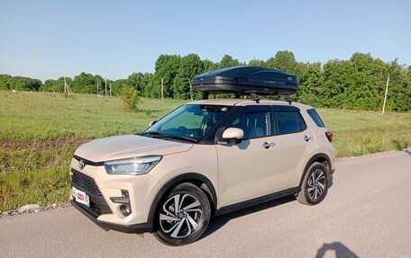 Toyota Raize I, 2020 год, 1 595 000 рублей, 2 фотография