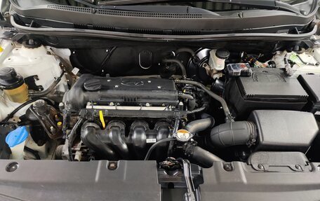 Hyundai Solaris II рестайлинг, 2014 год, 650 000 рублей, 12 фотография
