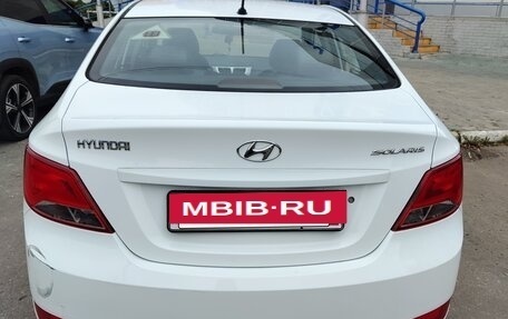 Hyundai Solaris II рестайлинг, 2014 год, 650 000 рублей, 4 фотография