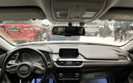 Mazda 6, 2017 год, 1 750 000 рублей, 17 фотография