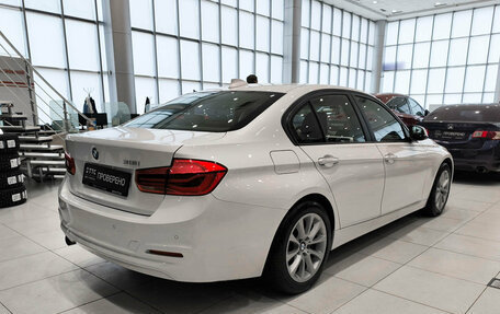 BMW 3 серия, 2017 год, 1 950 000 рублей, 6 фотография
