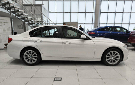 BMW 3 серия, 2017 год, 1 950 000 рублей, 5 фотография
