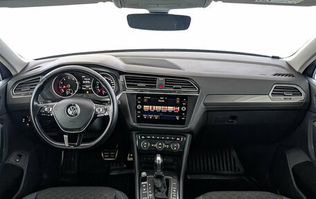 Volkswagen Tiguan II, 2019 год, 2 450 000 рублей, 14 фотография