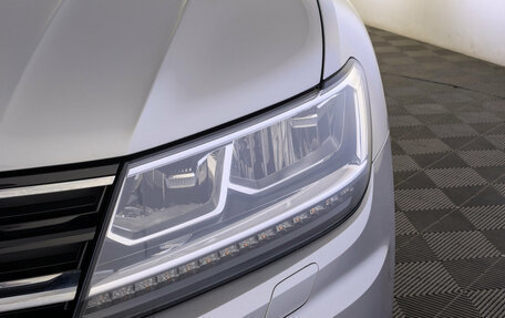 Volkswagen Tiguan II, 2019 год, 2 450 000 рублей, 11 фотография